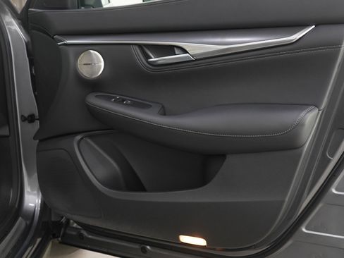 Used 2025 INFINITI QX55 Essential image 9