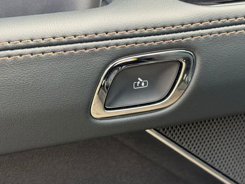 New 2026 Lincoln Aviator AWD image 21