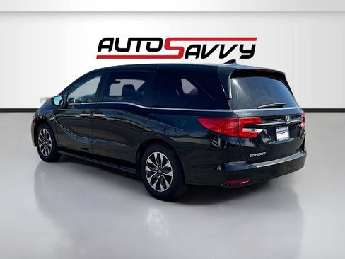 Used 2023 Honda Odyssey EX-L image 5