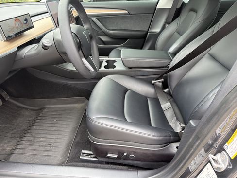 Used 2021 Tesla Model 3 Standard Range Plus RWD image 26