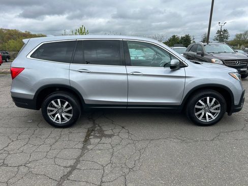 Used 2020 Honda Pilot EX image 4