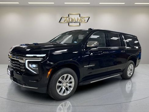 Certified 2026 Chevrolet Suburban Premier w/ Sun And Tow Package AWD/4WD image 1