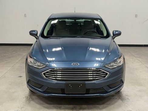 Used 2018 Ford Fusion S image 4