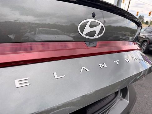 New 2026 Hyundai Elantra Sport FWD image 30