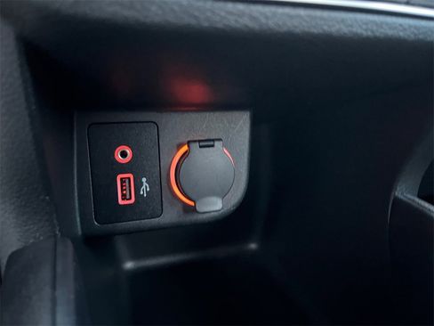 Used 2024 Nissan Kicks S image 12