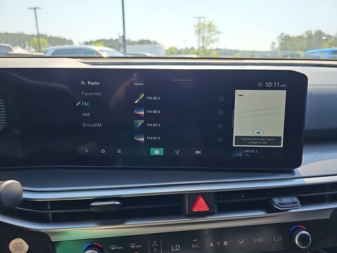 Used 2024 Kia Sorento S FWD image 28