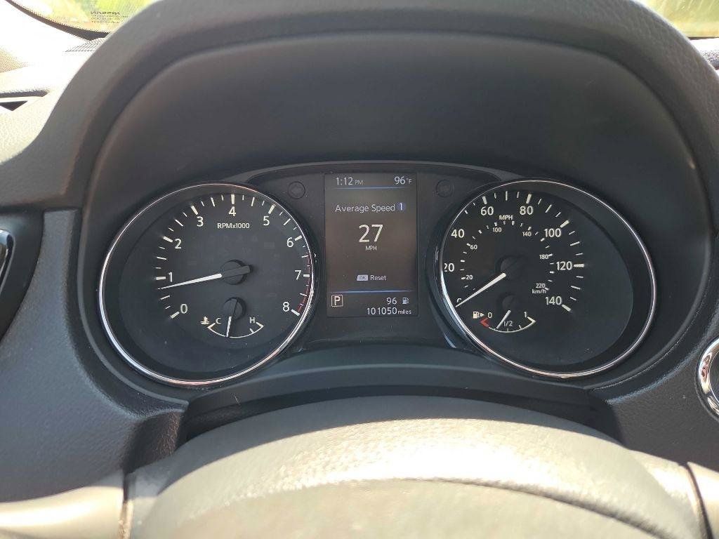Used 2018 Nissan Rogue SV FWD image 11
