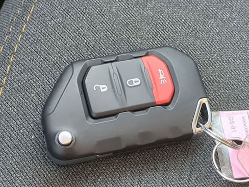 Used 2026 Jeep Wrangler Sport image 39