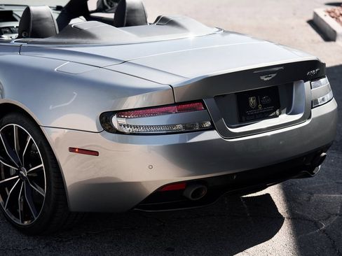 Used 2016 Aston Martin DB9 GT image 10