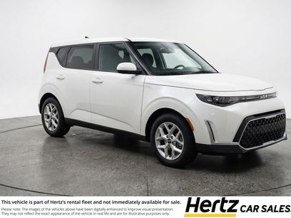 Used 2025 Kia Soul LX w/ LX Technology Package