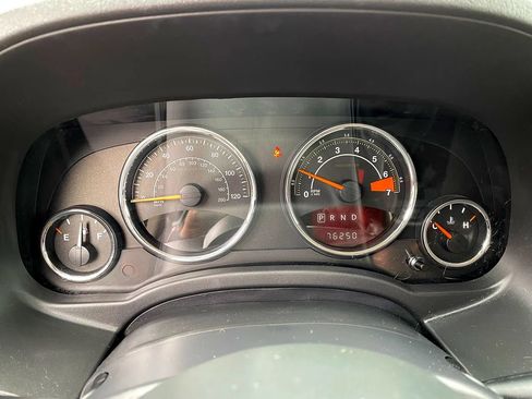 Used 2016 Jeep Compass Latitude AWD/4WD image 14