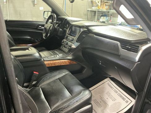 Used 2016 Chevrolet Suburban LTZ AWD/4WD image 23