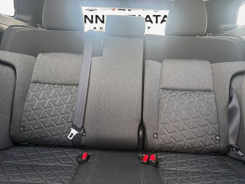 Certified 2025 Nissan Kicks SV image 16