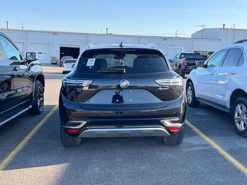 Used 2023 Buick Envision Avenir image 4