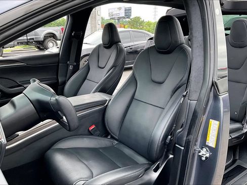 Used 2023 Tesla Model X AWD/4WD image 23