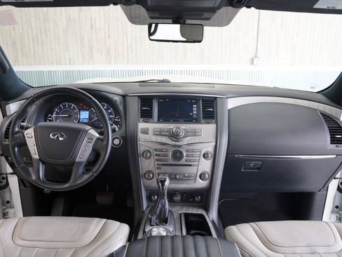 Used 2019 INFINITI QX80 Limited AWD/4WD image 17