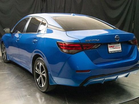 Used 2022 Nissan Sentra SV FWD image 9
