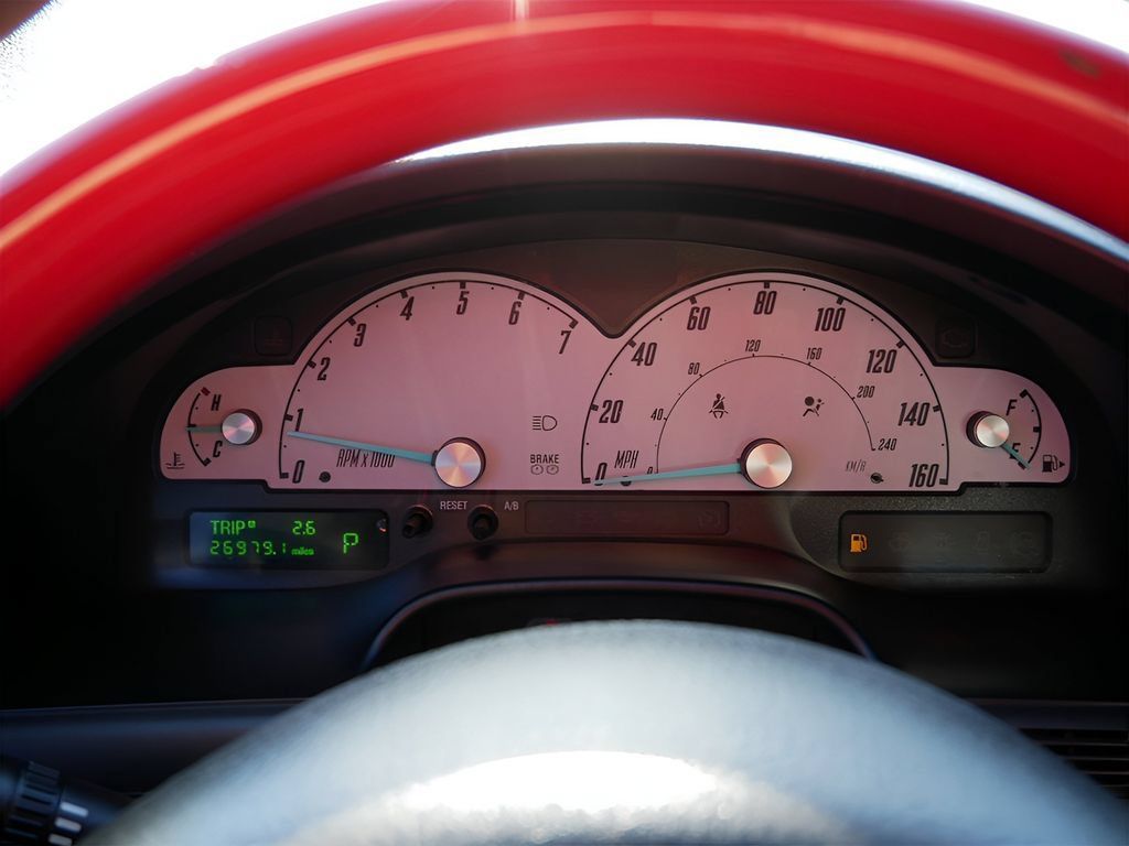 Used 2002 Ford Thunderbird RWD image 21
