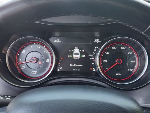 Used 2023 Dodge Charger SXT RWD image 12