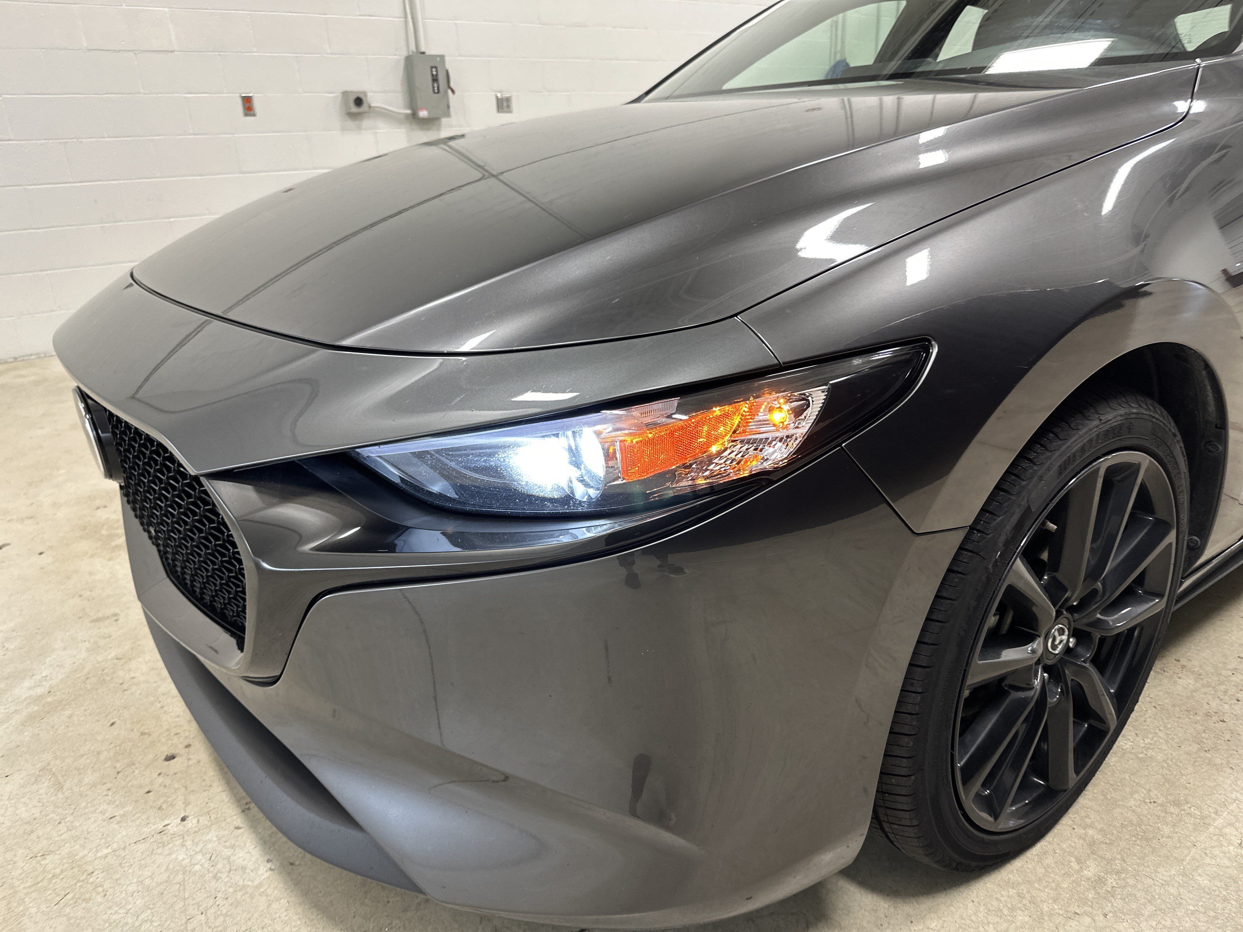 Used 2025 MAZDA MAZDA3 s Sport FWD image 6
