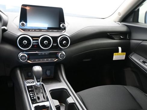 Used 2025 Nissan Sentra SV w/ All-Weather Package image 23