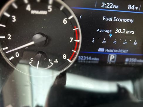 Used 2023 Nissan Altima 2.5 SV AWD/4WD image 17
