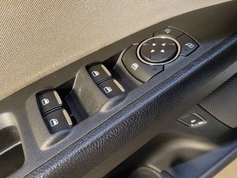 Used 2018 Ford Fusion S image 27