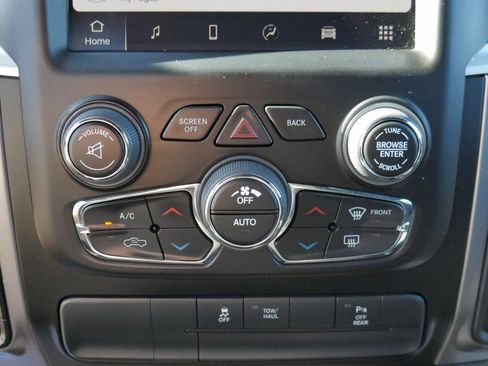 Used 2022 RAM 1500 Classic Warlock w/ Electronics Group AWD/4WD image 41