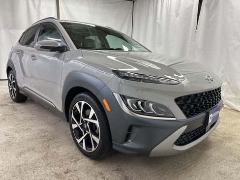 Used 2023 Hyundai Kona Limited image 6