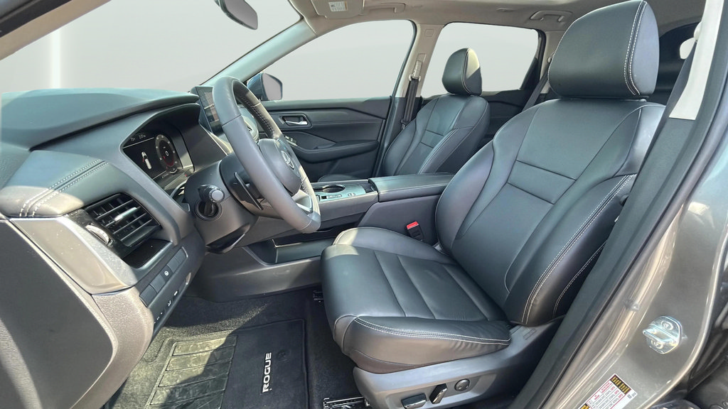 Used 2024 Nissan Rogue SL w/ SL Premium Package FWD image 11