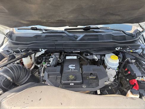 Certified 2022 RAM 2500 Tradesman w/ Chrome Appearance Group AWD/4WD image 14