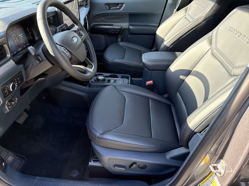 New 2026 Ford Maverick Lariat AWD/4WD image 9