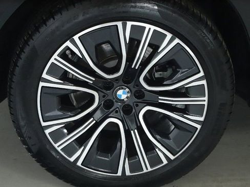 Used 2026 BMW X3 xDrive30 w/ Premium Package image 12