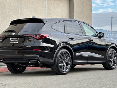 Certified 2023 Acura MDX A-Spec image 5