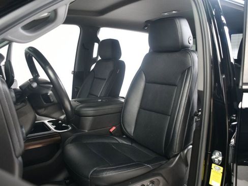 Used 2021 Chevrolet Silverado 1500 LT Trail Boss w/ Convenience Package II image 29