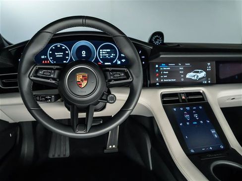Used 2025 Porsche Taycan RWD image 19