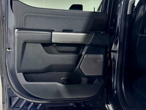 Used 2023 Ford F250 Lariat w/ Chrome Package image 26