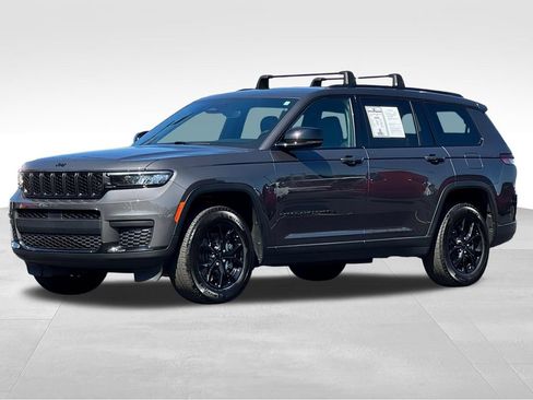 Used 2024 Jeep Grand Cherokee L Laredo AWD/4WD image 3