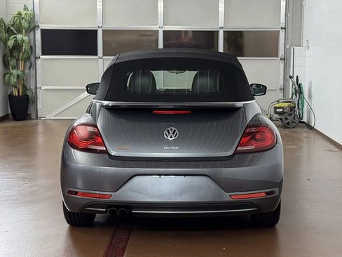 Used 2018 Volkswagen Beetle 2.0T S FWD image 4