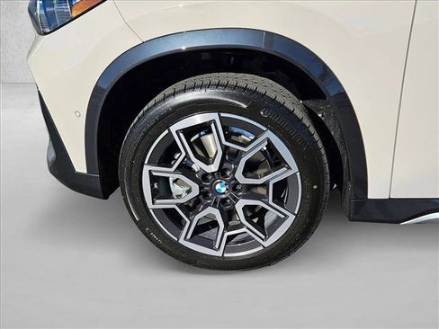 New 2026 BMW X1 xDrive28i image 10
