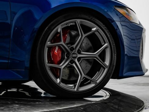 Used 2025 Audi RS 6 performance image 89