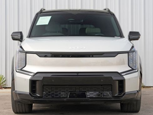Used 2024 Kia EV9 GT-Line AWD/4WD image 7