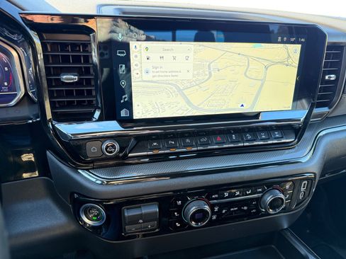 Used 2024 Chevrolet Silverado 1500 ZR2 w/ Technology Package image 12