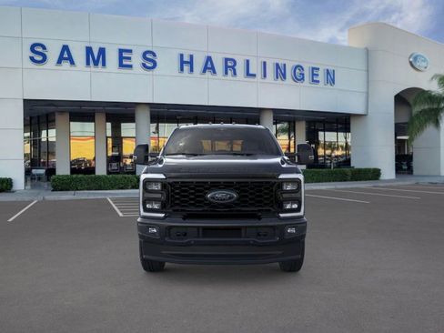 New 2026 Ford F250 Lariat w/ Black Appearance Package image 6