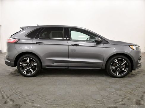 Used 2023 Ford Edge ST AWD/4WD image 9