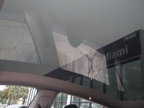 Used 2023 Tesla Model Y Long Range image 22