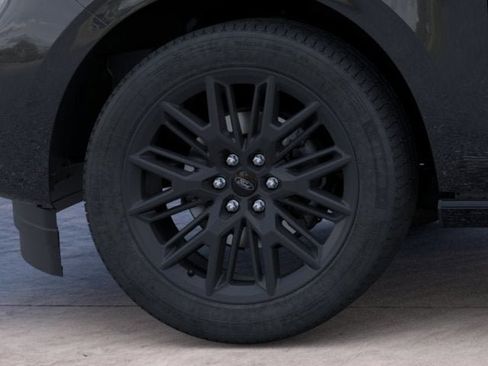 New 2026 Ford Expedition Platinum w/ Stealth Appearance Package AWD/4WD image 19