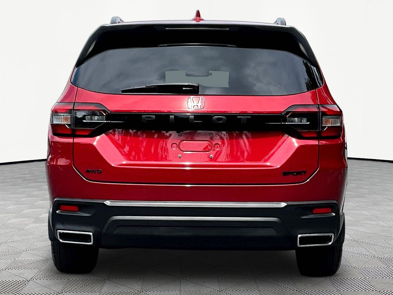 Used 2025 Honda Pilot Sport image 5