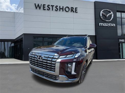 Used 2024 Hyundai Palisade Calligraphy image 6