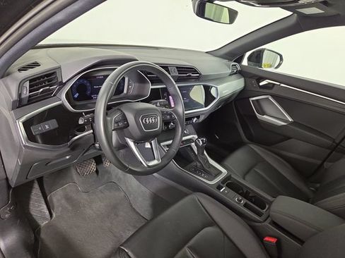 Used 2025 Audi Q3 2.0T Premium AWD/4WD image 13
